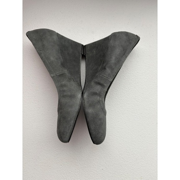 Vionic Gray Suede Wedge Heel Comfortable Everyday Shoes US 6 - Picture 3 of 6